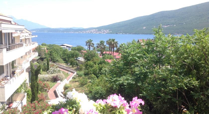 Villa Alla Bed And Breakfast Herceg Novi Szoba fotó