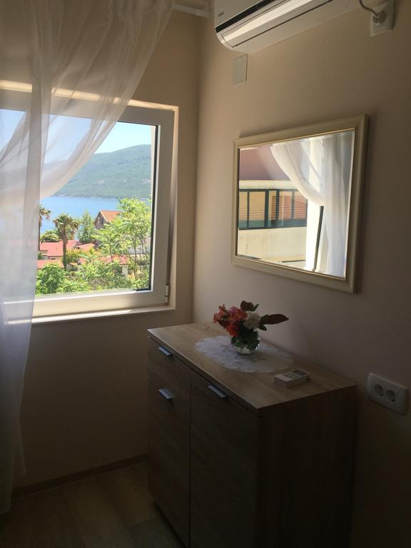 Villa Alla Bed And Breakfast Herceg Novi Kültér fotó
