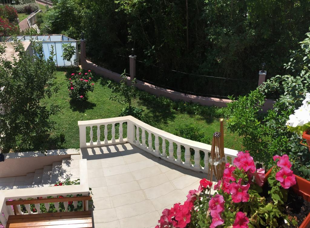 Villa Alla Bed And Breakfast Herceg Novi Kültér fotó