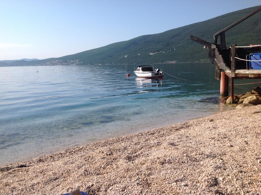 Villa Alla Bed And Breakfast Herceg Novi Kültér fotó