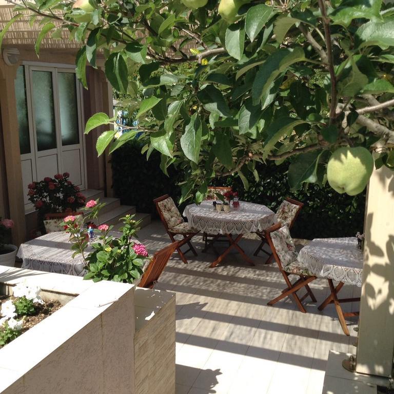 Villa Alla Bed And Breakfast Herceg Novi Kültér fotó